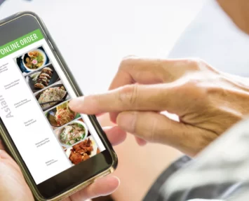8 Ways Restaurant Technology Helps Operators Prepare for the Future